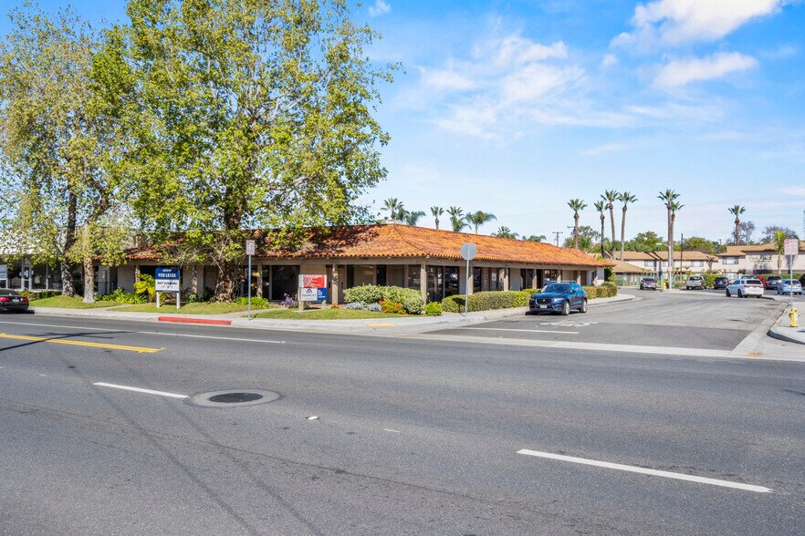 More Photos Of 1111 E Commonwealth Ave, Fullerton Medical For Sale