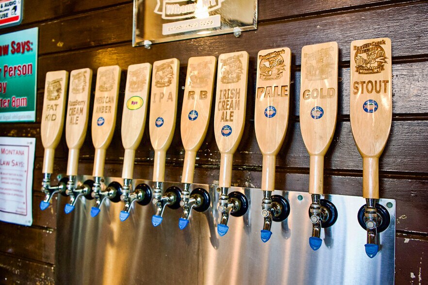 More Photos Of 104 W Orgain Ave, Wibaux Storefront For Sale