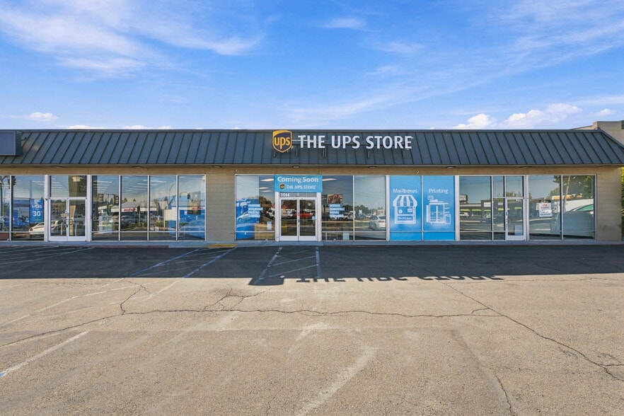 More Photos Of 5044 Madison Ave, Sacramento General Retail For Sale
