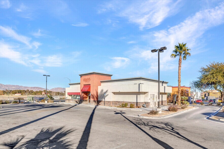 More Photos Of 607 W Craig Rd, North Las Vegas Fast Food For Sale