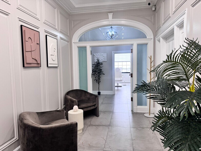 More Photos Of 35 Journal Sq, Jersey City Medical For Lease