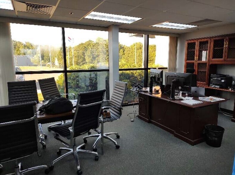 More Photos Of 1100 Airport Road, Shelby Manufacturing For Sale