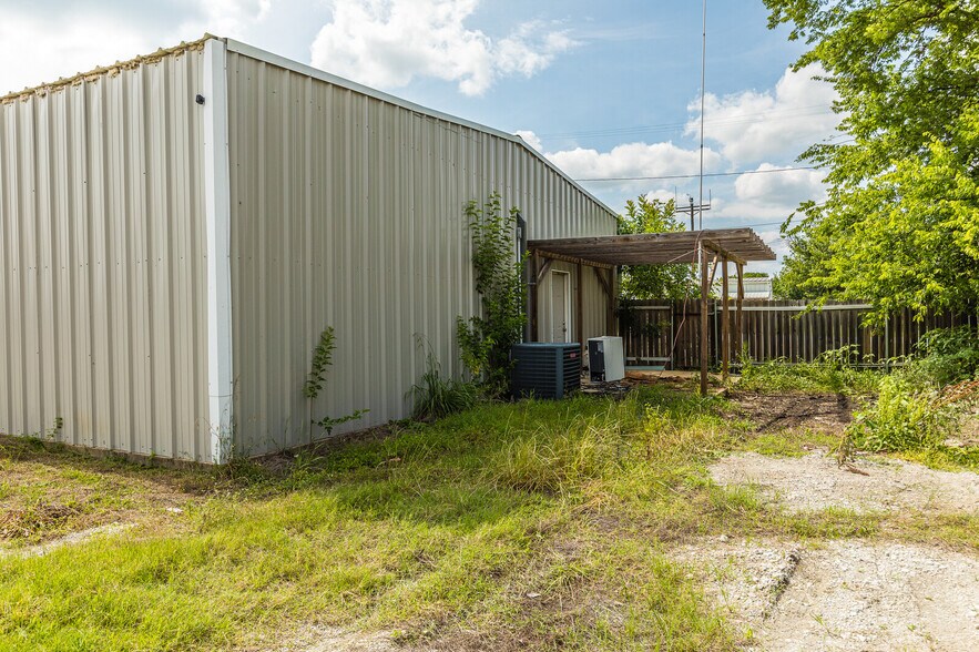 More Photos Of 118 Monroe St., Itasca Office For Lease