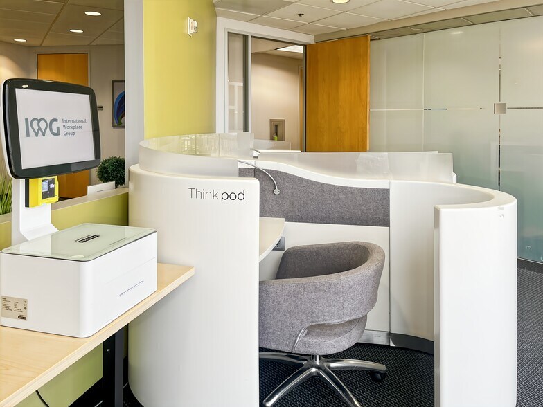 More Photos Of 5605 N MacArthur Blvd, Irving Coworking Space