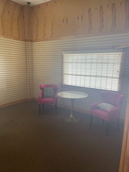 More Photos Of 3455 Keith Bridge Rd, Cumming Freestanding For Sale