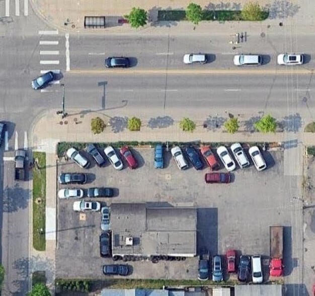 More Photos Of 4201 E Lake St, Minneapolis Auto Dealership For Sale