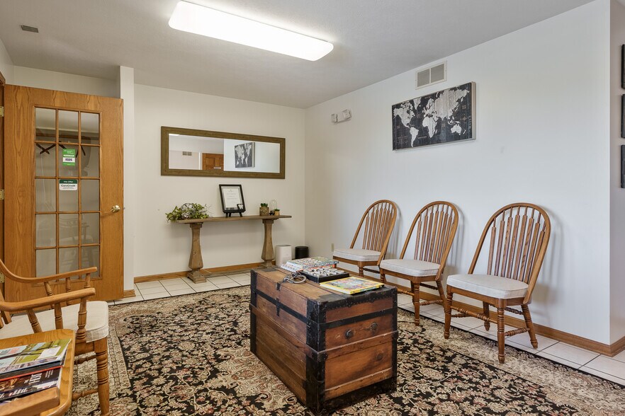 More Photos Of 7550 Rote Rd, Rockford Medical For Sale