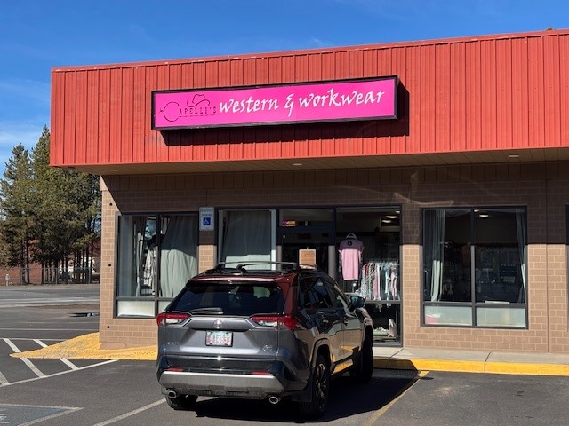 More Photos Of 51538-51546 Hwy 97 ("The Dalles-California Hwy'), La Pine General Retail For Sale