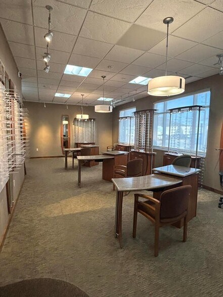 More Photos Of 165 W Haseltine St, Richland Center Healthcare For Lease