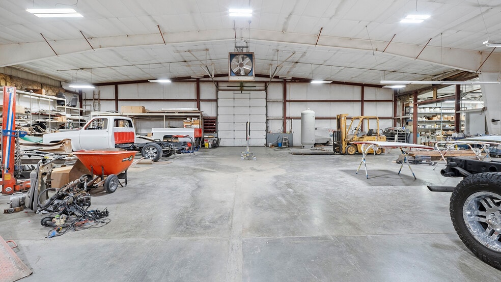 More Photos Of 4630 Crisfield Hwy, Crisfield Warehouse For Sale