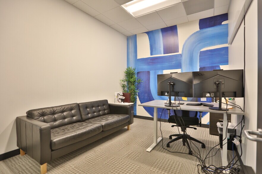 More Photos Of 19732 MacArthur Blvd, Irvine Office For Lease