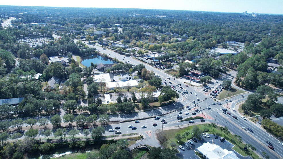 More Photos Of 1997 Capital Cir NE, Tallahassee Bank For Lease