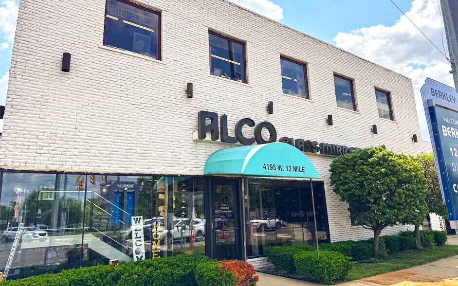 More Photos Of 4195 12 Mile Rd, Berkley Storefront Retail Office For Sale
