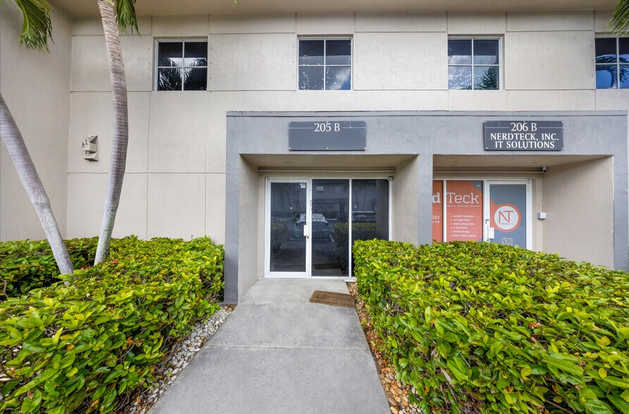 Primary Photo Of 13405 SW 128th St, Miami Light Manufacturing For Sale