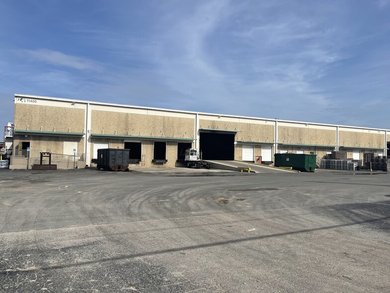 Primary Photo Of 11400 NW 32nd Ave, Miami Warehouse For Lease