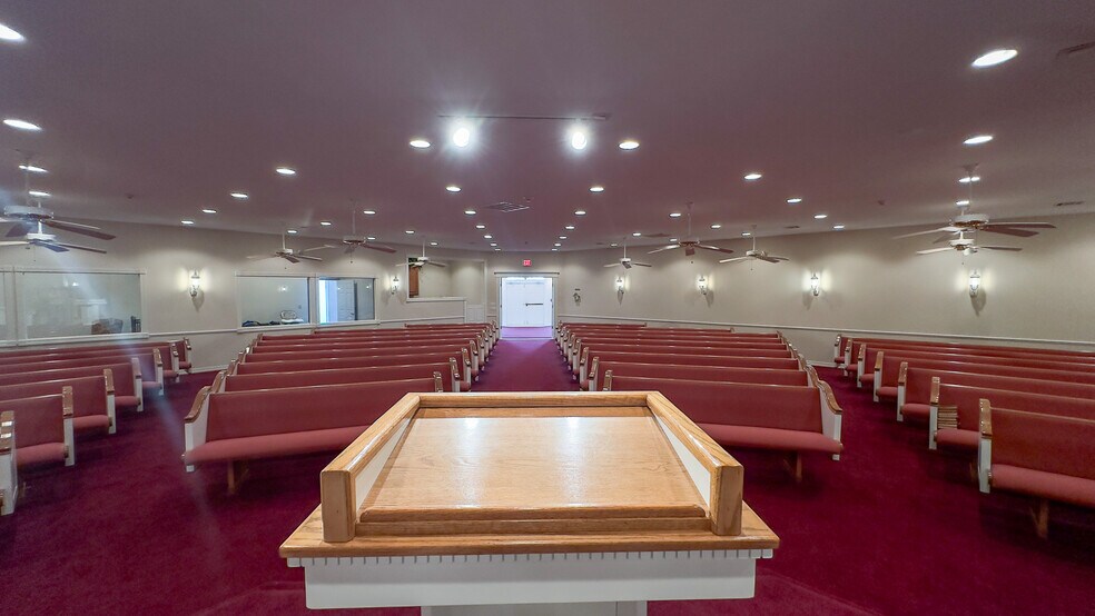 More Photos Of 907 N Oklahoma St, Tryon Religious Facility For Sale