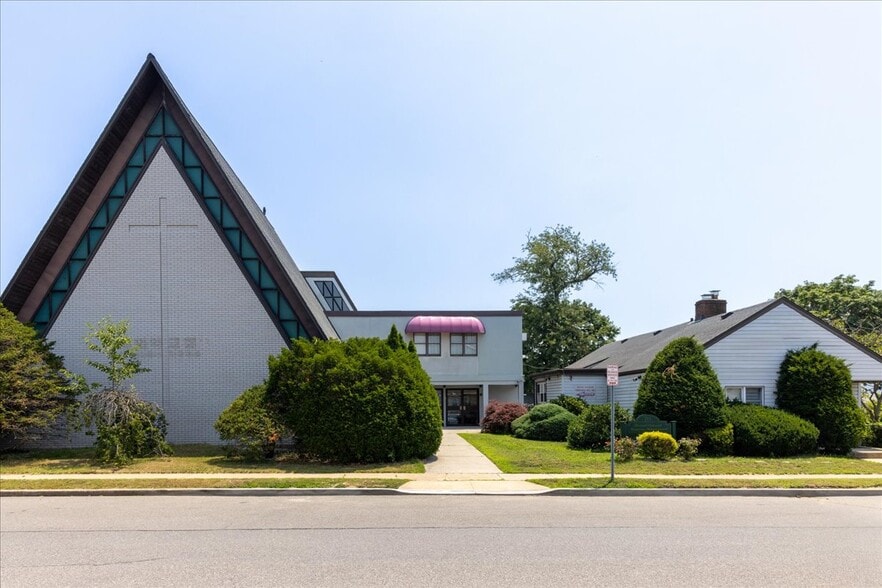 More Photos Of 215 N Hillside Ave, Valley Stream Specialty For Sale