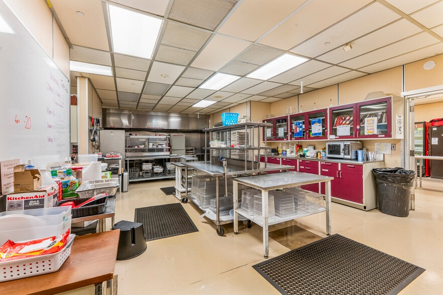 More Photos Of 2200 Cottontail Ln, Somerset Schools For Sale