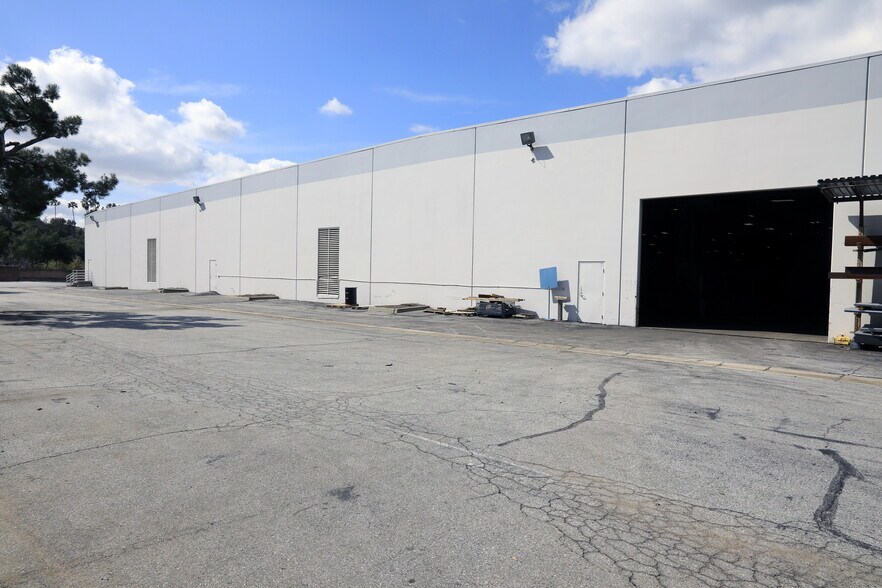 More Photos Of 300 E Arrow Hwy, San Dimas Warehouse For Sale