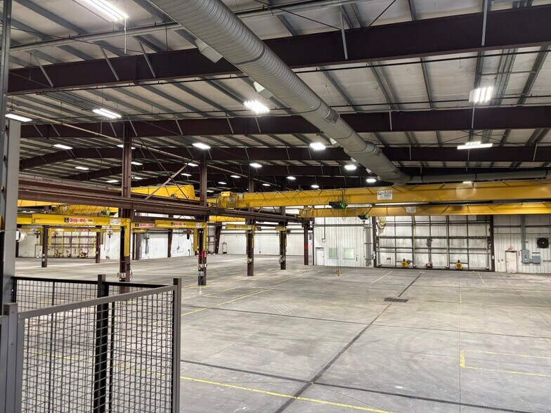 More Photos Of 6602 Newcastle Rd, Oklahoma City Warehouse For Lease