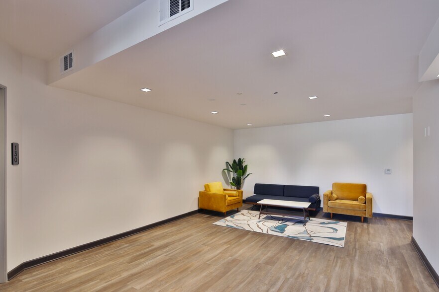 More Photos Of 1161 Parkview Dr, Covina Medical For Sale