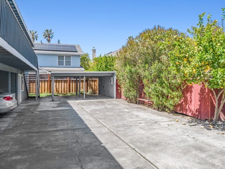 More Photos Of 228 S Shoreline Blvd, Mountain View Apartments For Sale