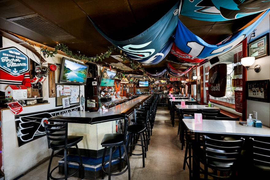 More Photos Of 2926 N Monroe St, Spokane Bar For Sale