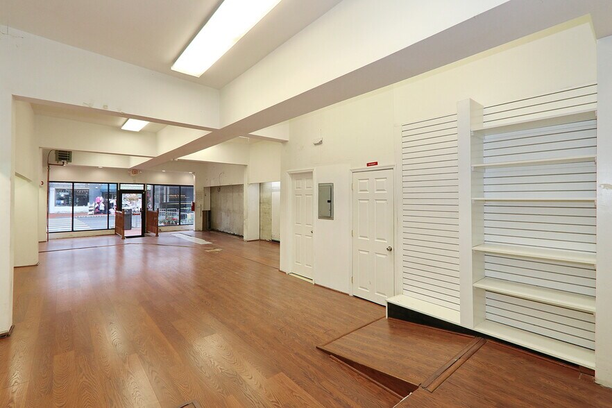 More Photos Of 171 Maplewood Ave, Maplewood Storefront Retail Residential For Sale