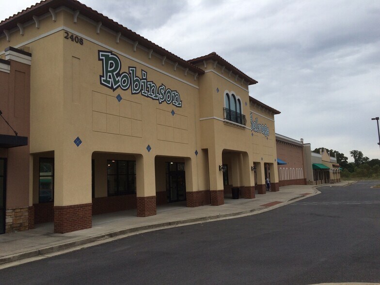 More Photos Of 2410 Cleveland Hwy, Dalton Unknown For Lease