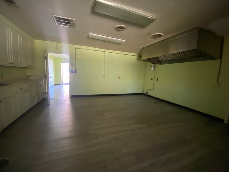 More Photos Of 120 Head Start Ln, Pearl Office For Sale