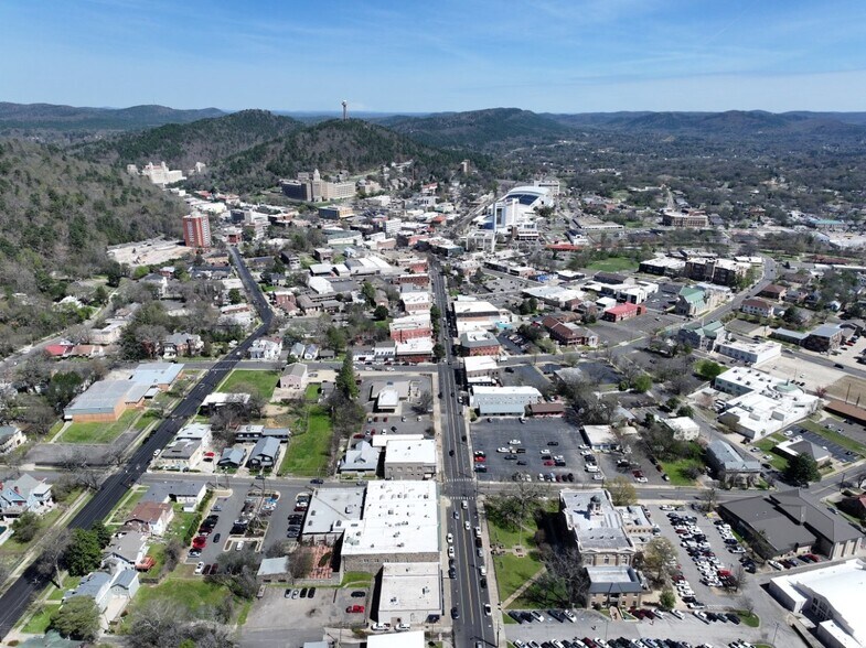 More Photos Of 500 Ouachita Ave, Hot Springs National Park Storefront Retail Office For Sale