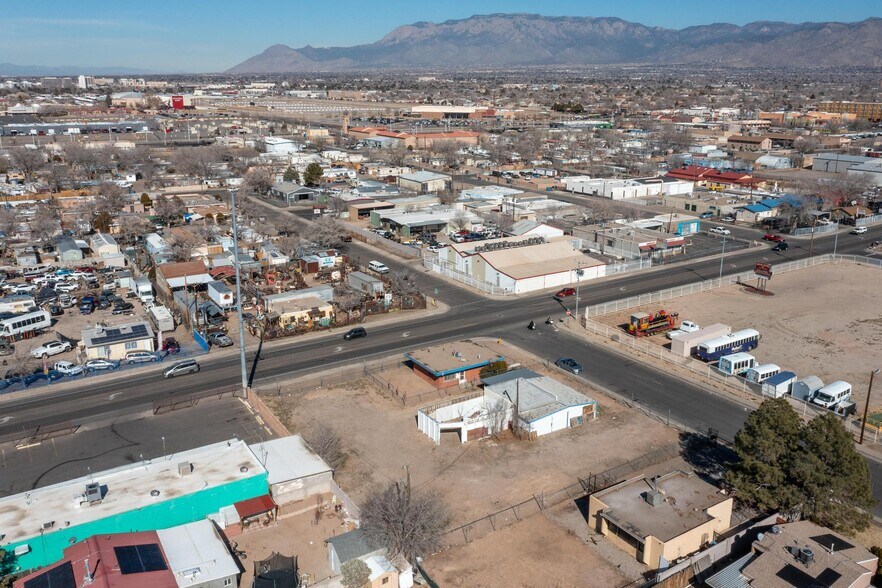 More Photos Of 6510 Zuni Rd SE, Albuquerque Land For Sale