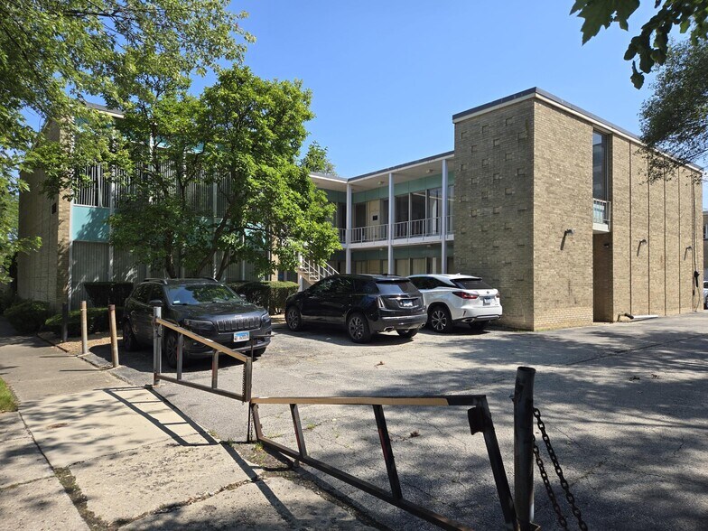 More Photos Of 1410 Higgins Rd, Park Ridge Land For Sale