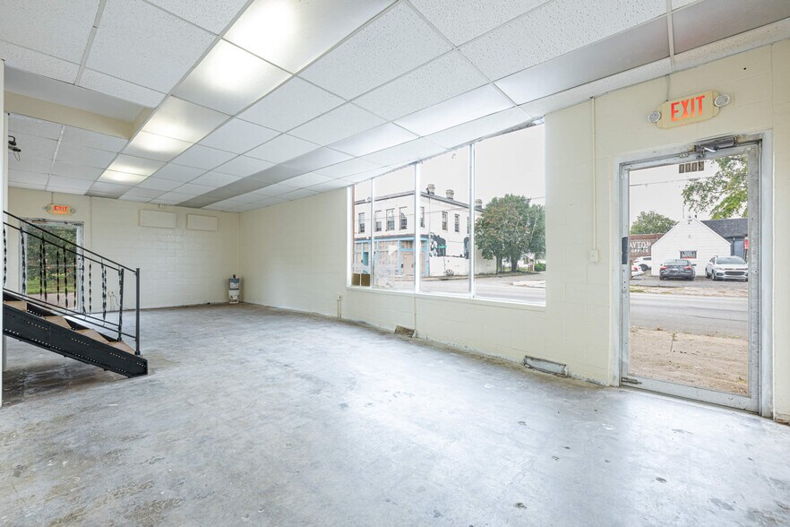 More Photos Of 3000 E 3rd St, Dayton Storefront Retail Residential For Sale
