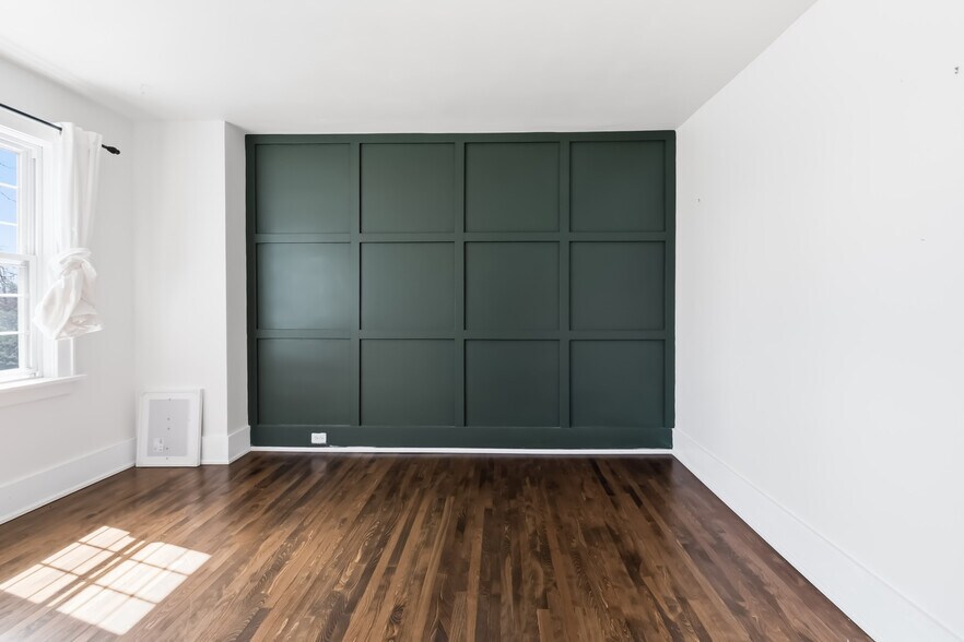 More Photos Of 250 Plains Rd W, Burlington Multifamily For Sale