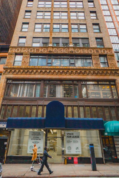 More Photos Of 49 W 38th St, New York Office For Lease