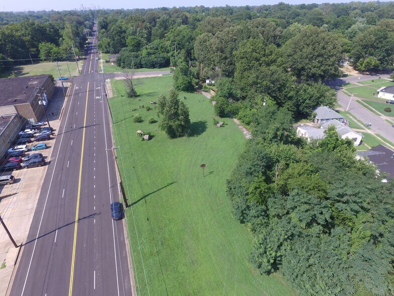 More Photos Of 1690 Latham Street, Memphis Land For Sale