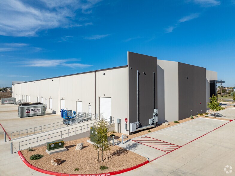 More Photos Of Hero Way West, Leander Unknown For Lease