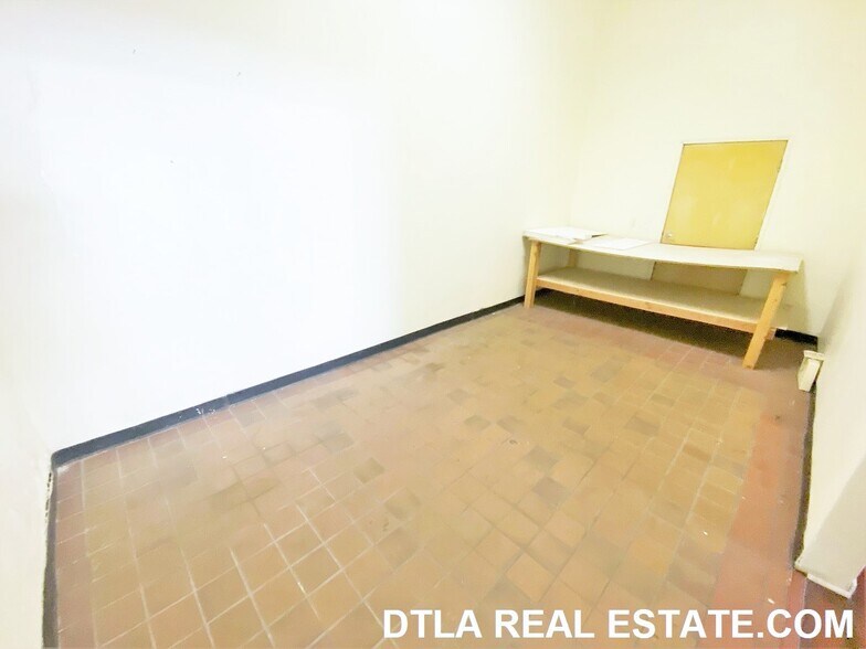 More Photos Of 248-260 S Broadway, Los Angeles General Retail For Sale