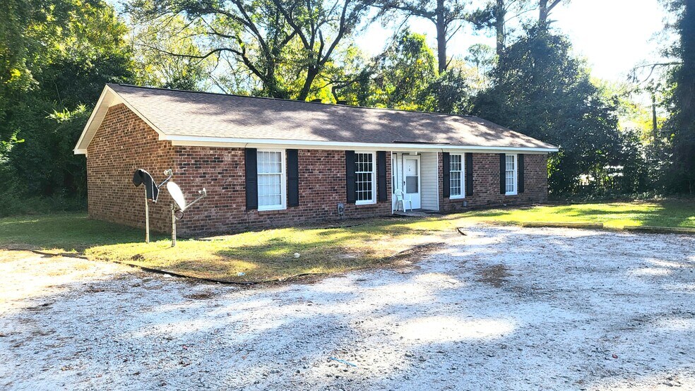 More Photos Of 209 N Hill St, Timmonsville Apartments For Sale