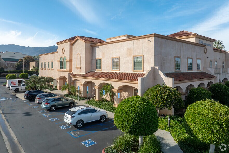 More Photos Of 2275 S Main St, Corona Office For Lease