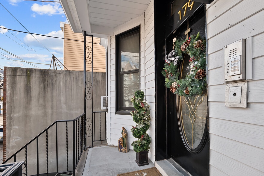 More Photos Of 179 Hackensack Plank Rd, Weehawken Multifamily For Sale