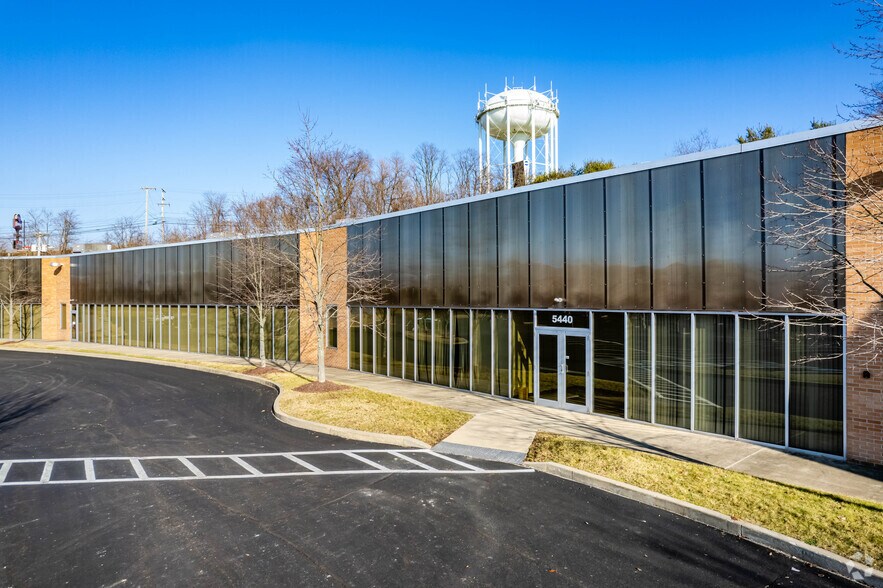 More Photos Of 5400 Campbells Run Rd, Pittsburgh Unknown For Lease