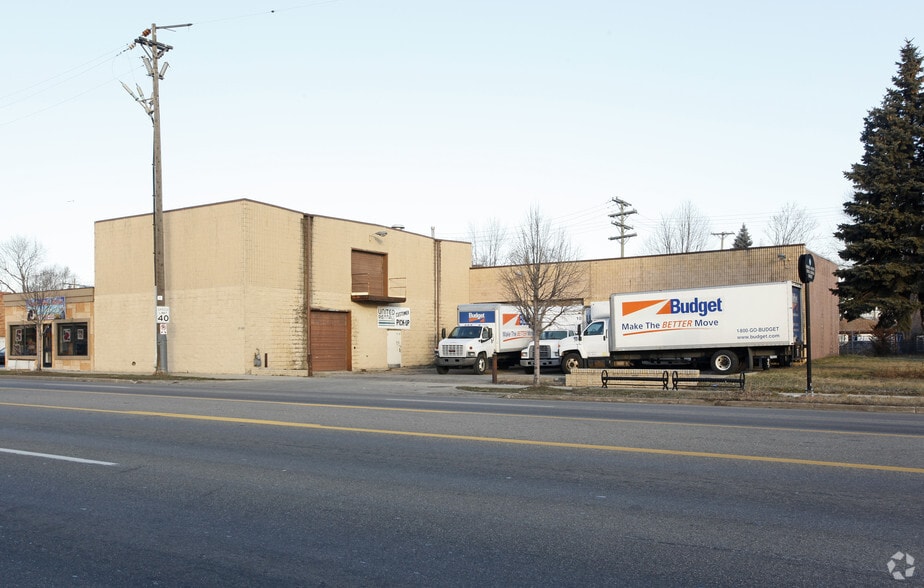 Primary Photo Of 24134 W Warren St, Dearborn Heights Freestanding For Sale