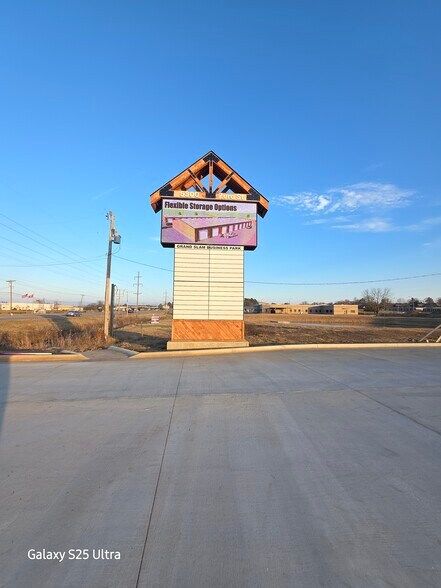 More Photos Of 5300 S Zero St, Fort Smith Storefront Retail Office For Sale