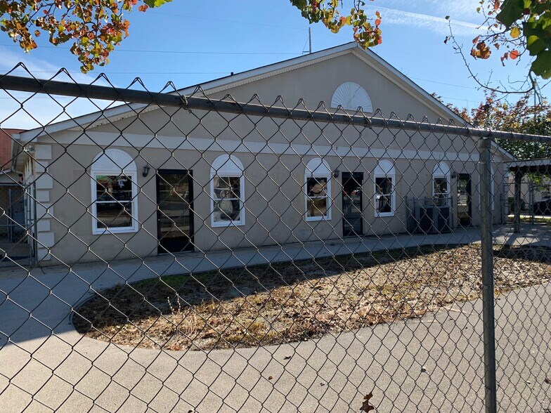 More Photos Of 3180 Atlanta Hwy, Athens Daycare Center For Sale