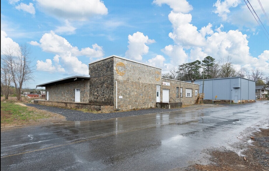 Primary Photo Of 24 Glendale Ave, Asheville Warehouse For Lease