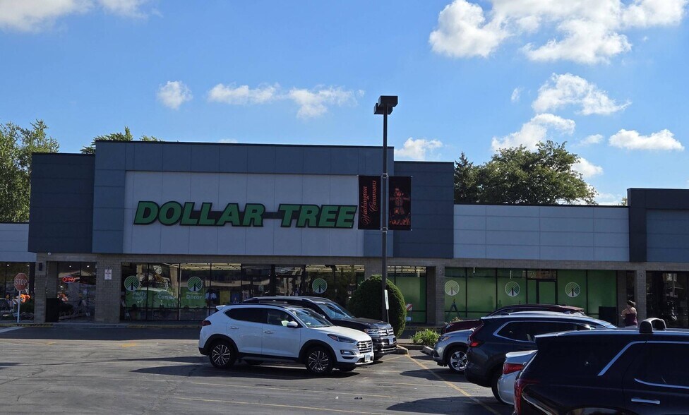 More Photos Of 7901-7965 E Golf Rd, Morton Grove Unknown For Lease