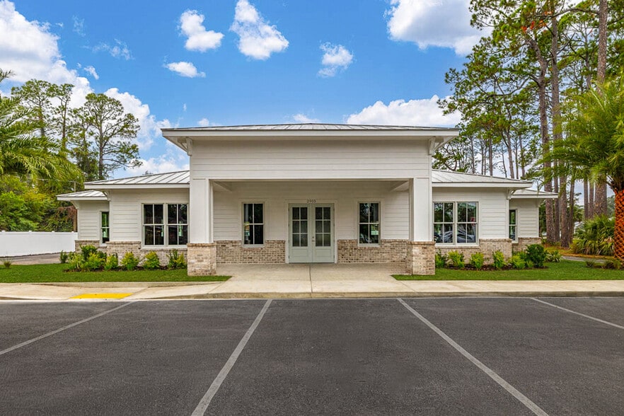 Primary Photo Of 2903 Kemble Ave, Brunswick Medical For Lease