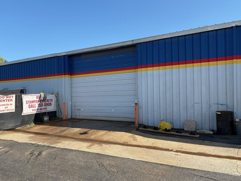 More Photos Of 11261 S Memorial Pky, Huntsville General Retail For Sale